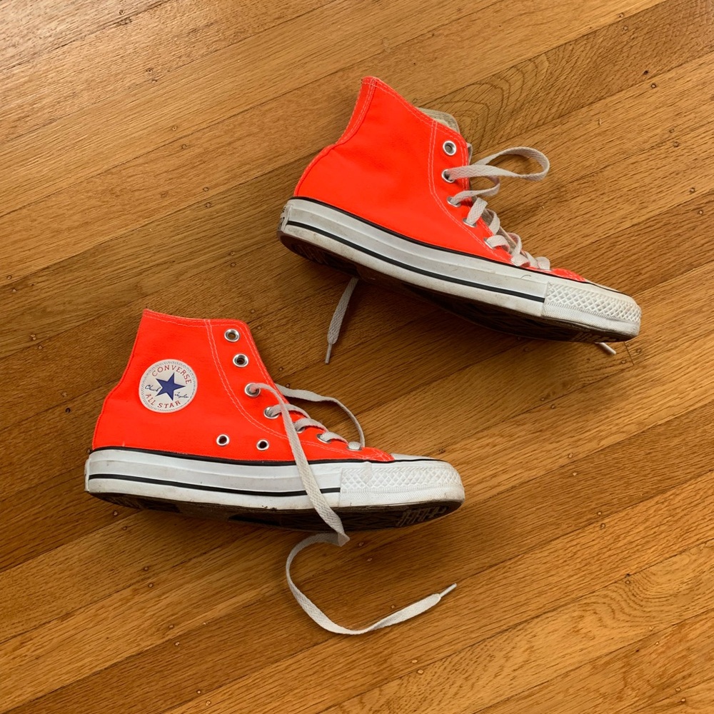 CONVERSE bright orange high top sneakers us 6